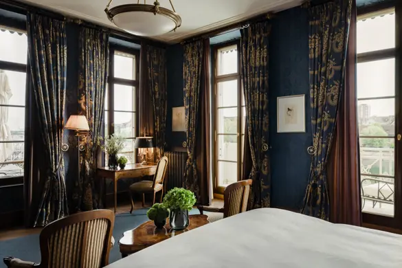 2504 OP River Junior Suite Balcony (4)