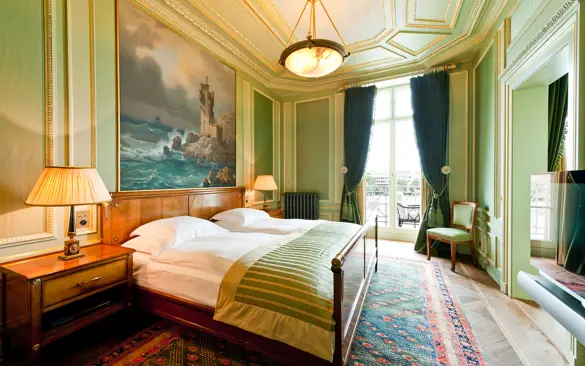 Les Trois Rois Accommodation Napoleon Suite 2025 06