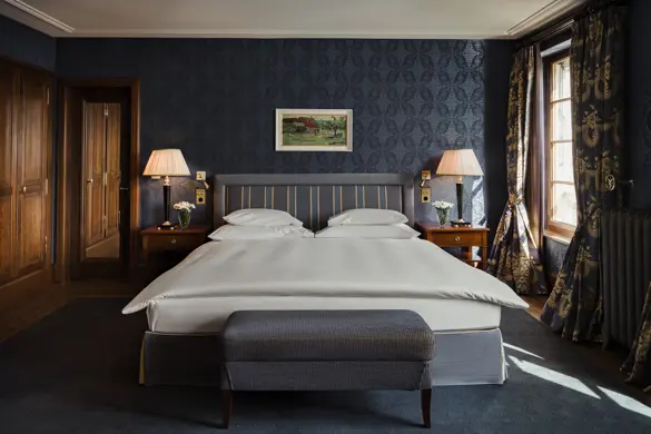 Les Trois Rois River Junior Suite 320 1950 2