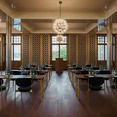 2505 OP Les Trois Rois Bankett 5038