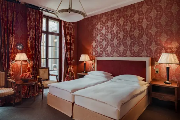 Les Trois Rois River King Room Balcony 114 1301 2